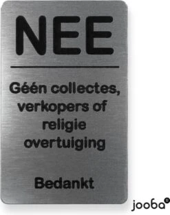 NEE Geen Collectes Verkopers Sticker - Nee Sticker - Zwart / RVS Kleur - Vriendelijk - 8x5 Cm - Bel Niet Aan - Nee Nee Sticker Brievenbus - Colportage Sticker